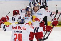 Matthias Trattnig, John Hughes und Brent Regner (c) GEPA Mandl.jpg